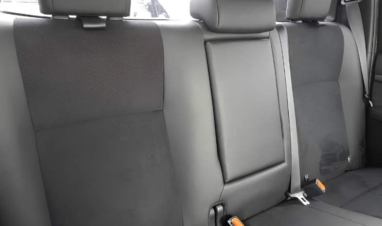 
								Toyota Hilux 2022 full									