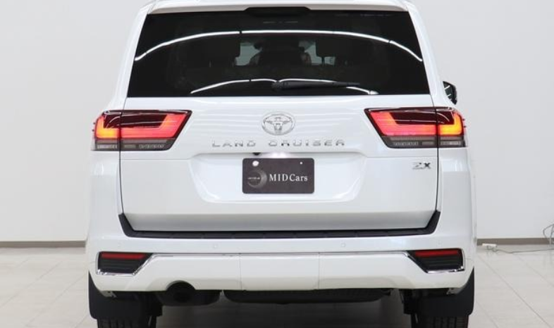 
								Toyota Land Cruiser 300 (2024) full									