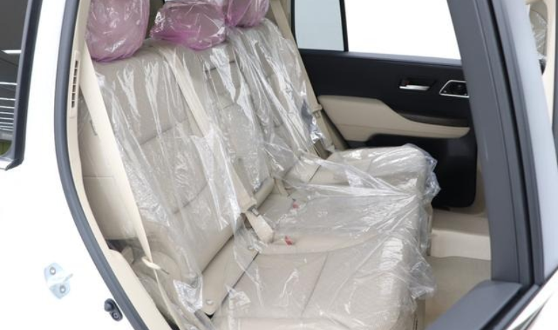 
								Toyota Land Cruiser 300 (2024) full									